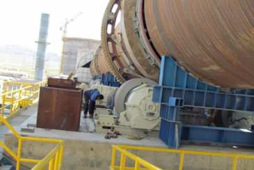 اتمام استقرار قطعات کوره......