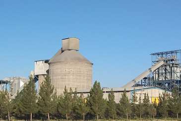 گام‌های محکم برای جهش تولید؛ سیمان باقران به صفحه اول بورس می‌رود