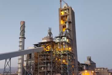 رکورد سالانه تولید کلینکر کارخانه سیمان باقران شکسته شد